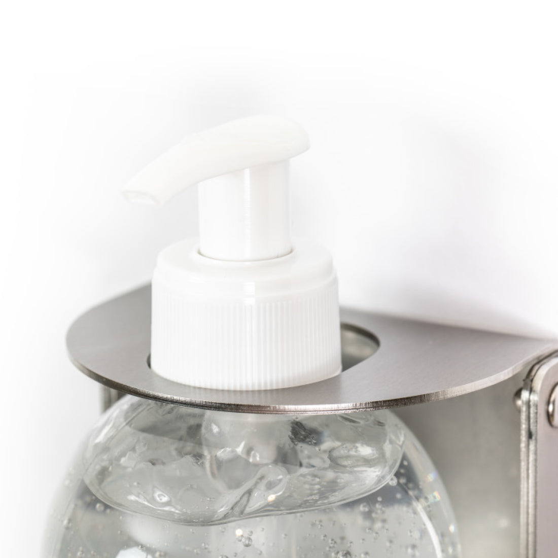 LinkDes® LockOne wall mount including 1x 500 ml LinkDes® antiseptic gel 